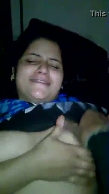 Mature bhabhi enjoying a romantic home sex session with husband