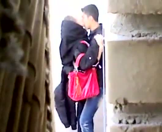 Hidden cam Indiansex video of a college guy fucking his sexy girlfriend